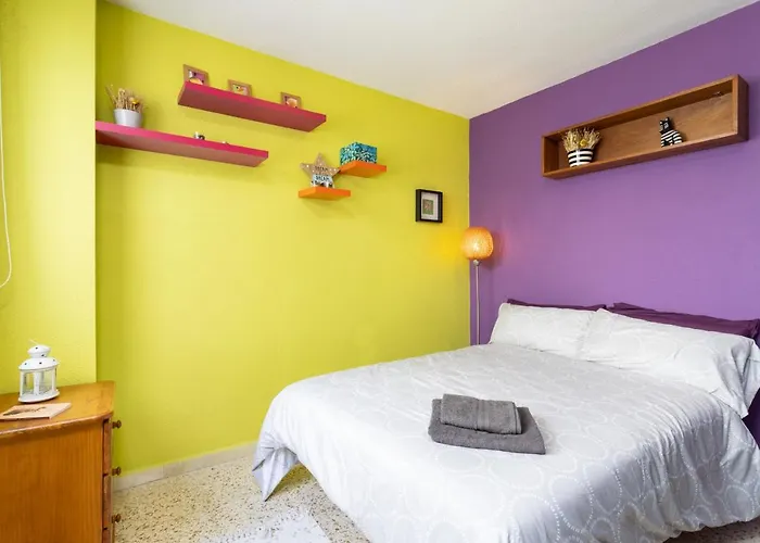 Eden Cozy Urban Escape Apartment *